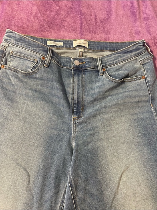 Universal Thread Denim - Universal Thread High-Rise Light Blue Women's Jeans